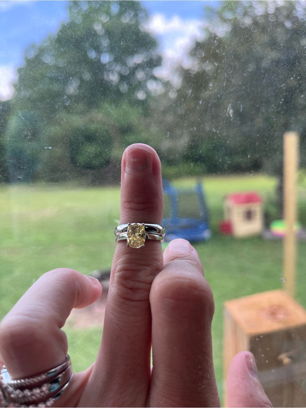 Yellow Gemstone Solitaire Ring in Silver Band 316L steel size 4